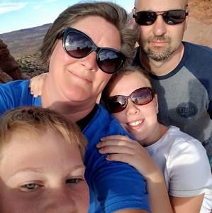 Meet your Posher, Tia